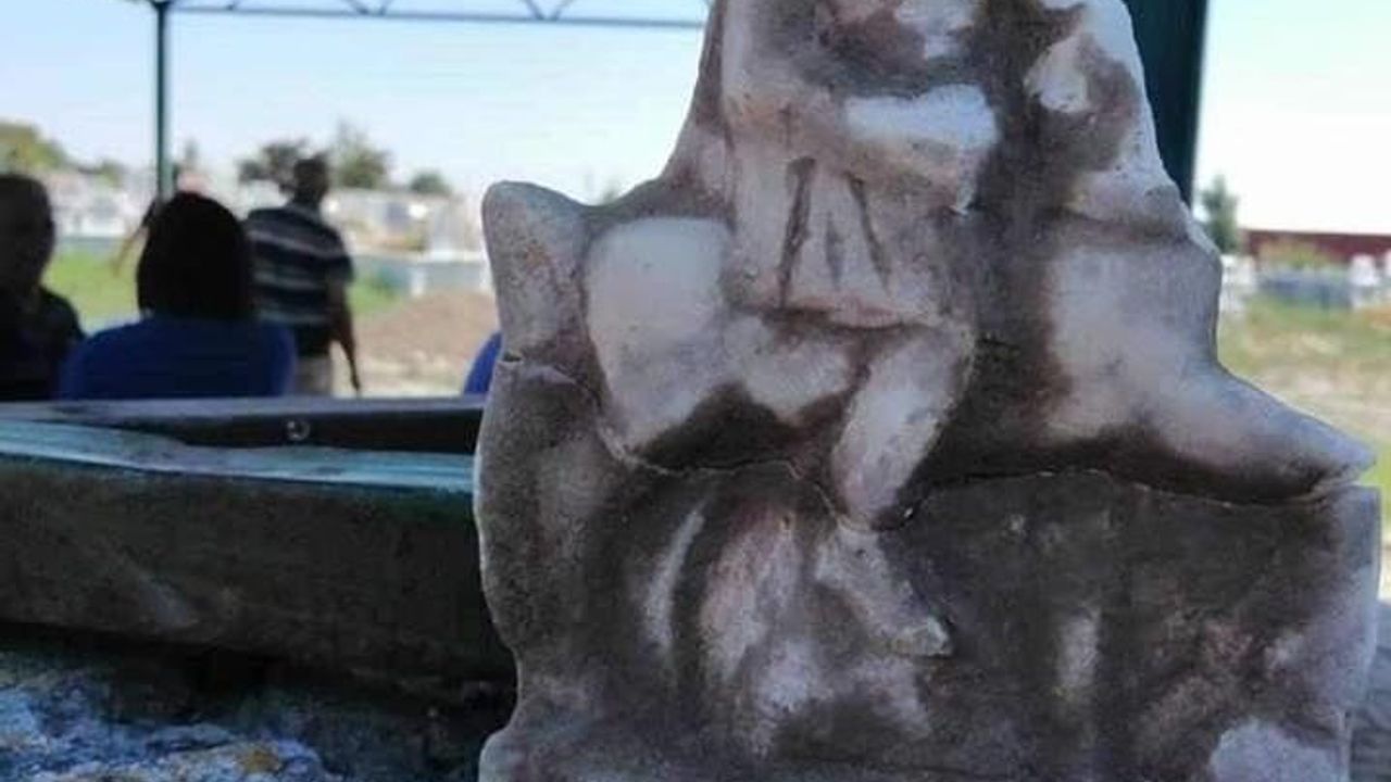 Afyon'da Roma dönemine heykel bulundu