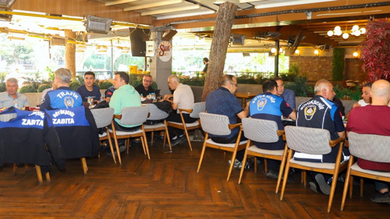 Eskişehir'de  zabıta personeli kahvaltıda buluştu