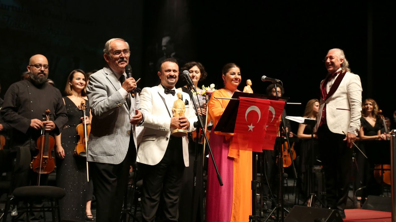 Eskişehir'de Senfoni Orkestrası'ndan coşkulu konser