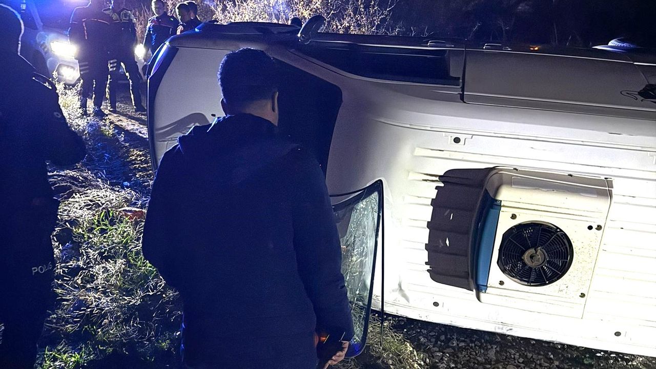 Polisten kaçarken kaza yaptı!