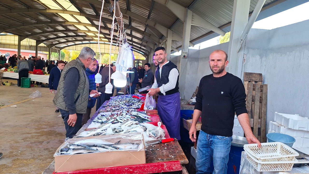 Kütahya’da balık bolluğu fiyatları düşürdü