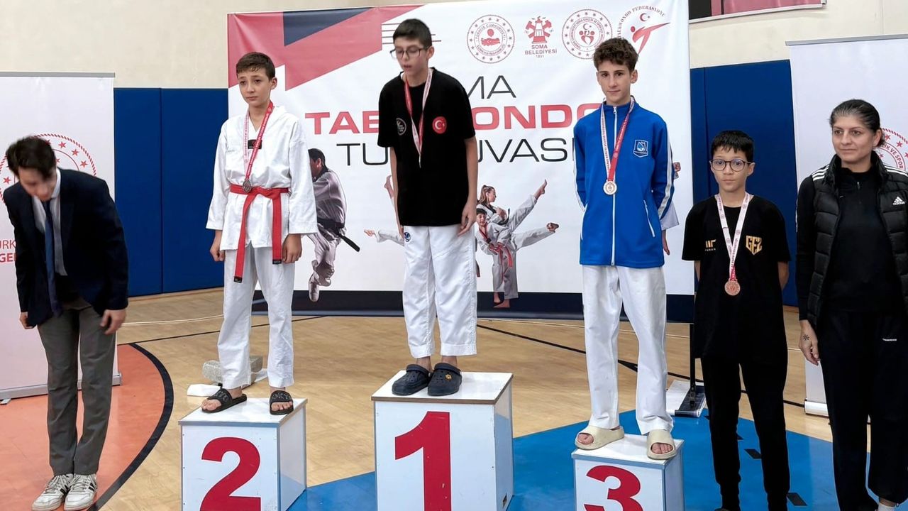 Yunusemre Belediyespor'dan tekvandoda büyük başarı