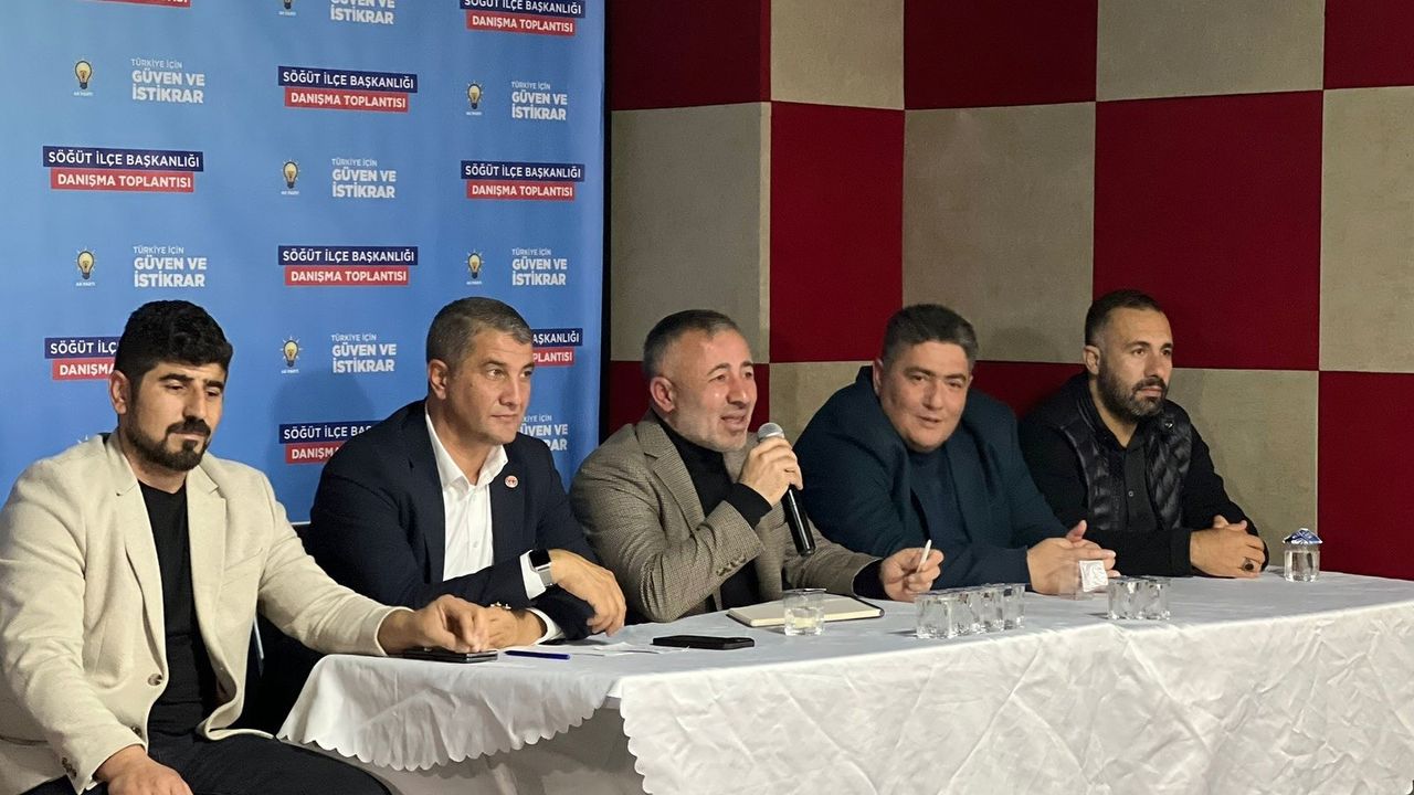 AK Parti Söğüt İlçe Teşkilatı bir araya geldi