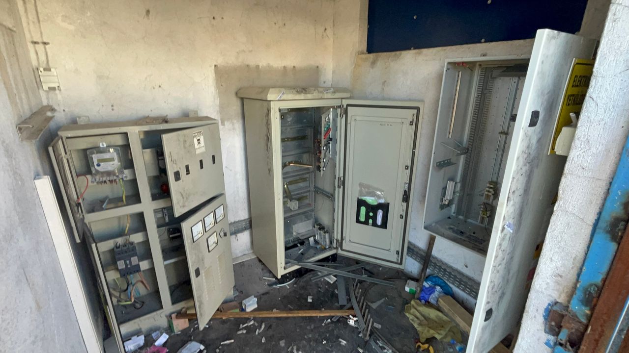 ESKİ tesisinde büyük şok: Kapıyı kırıp ne varsa çaldılar!
