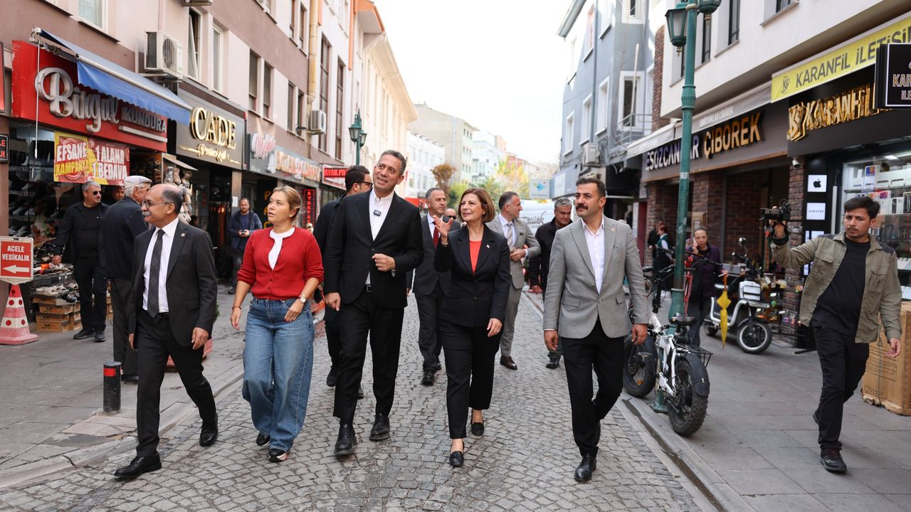 Ali Mahir Başarır ve Başkan Ünlüce, Eskişehir esnafını ziyaret etti