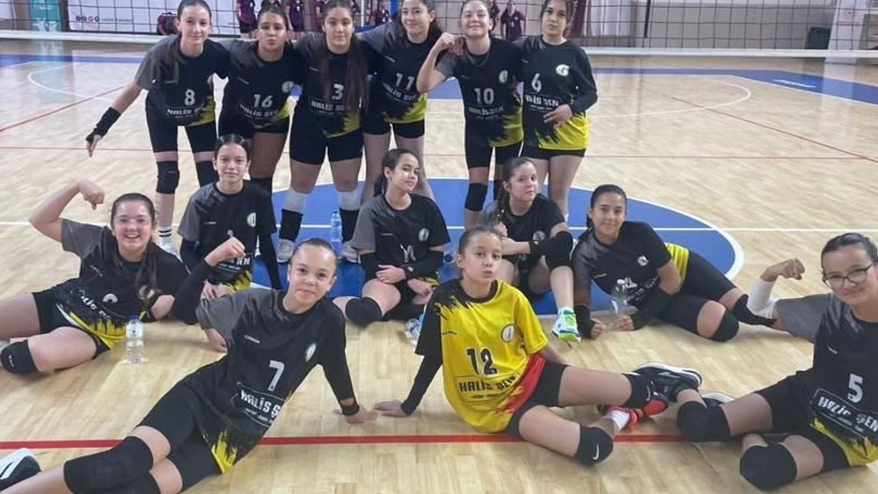 İstiklal galibiyetle başladı