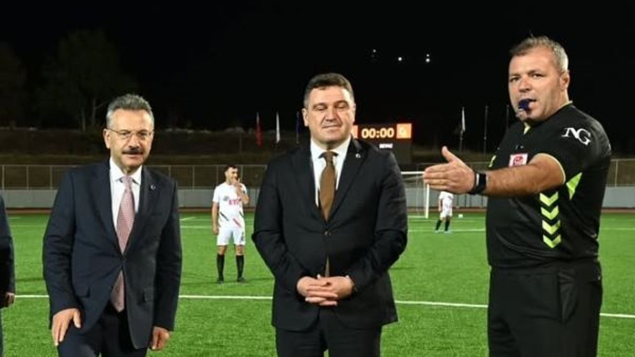 İlk düdüğü Pazı çaldı
