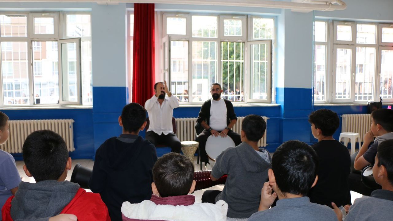 Eskişehir’de 176 sokak çocuğu eğitime kazandırıldı