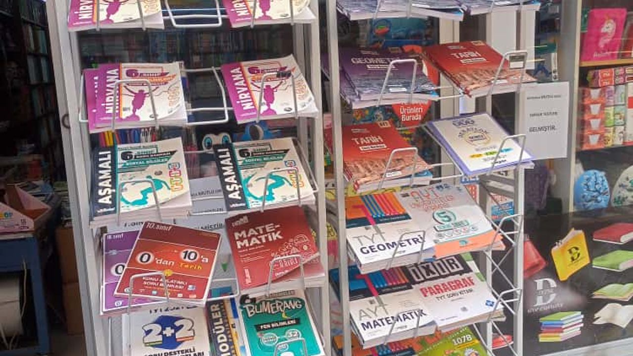 Eskişehir'de uygun fiyatlı kitaplar öğrencilere nefes aldırıyor!
