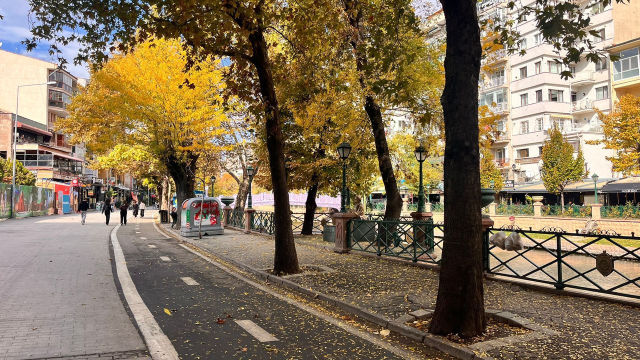 Eskişehir sokaklarında kartpostallık görüntüler!