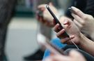 Aşırı sıcaklar telefonları da vurdu: Böyle kullanıyorsanız dikkat!