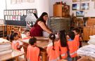 Atık kağıtlar çocukların ellerinde yeniden hayat buldu