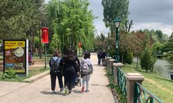 Sağanaktan dolayı tatilde parklar boş kaldı