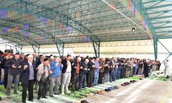 İnönü'de binlerce kişi yağmur duası için toplandı
