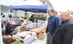 Başkan Suer, pazar esnafı ile bir araya geldi