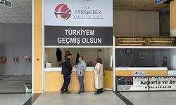 Depremzedeler oy kullanmak için yollarda