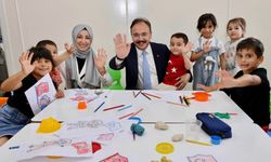 Vali Kızılkaya, kursiyerler ile bir araya geldi