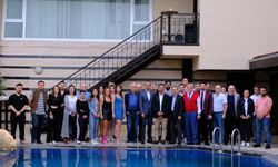 Es Group çalışanları seçim yorgunluğunu attı