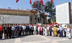 İYİ Parti Eskişehir'de Zafer Bayramı kutlaması