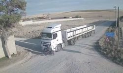 Feci kazada: Motosiklete çarpıp sürükledi!
