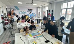 Ara tatilde öğrencilere yönelik kodlama destekli atölye çalışmaları sürüyor