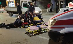 Eskişehir'de kurye ile otomobil çarpıştı: Bacağı kırıldı!