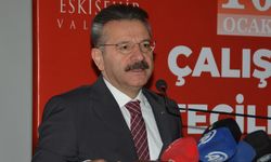 Eskişehir Valisi Aksoy gazetecilerle buluştu!