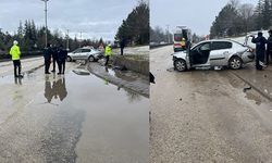 Eskişehir'deki bozuk yol kaza getirdi!