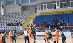 Basketbol U-14 ikinci Bölge Şampiyonası Afyonkarahisar’da başladı