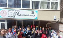 Eskişehir'de 25 özel öğrenci polis ekipleriyle özel buluşma