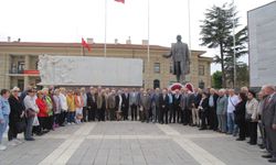 Eskişehir'de yeni kuşak Köy Enstitüleri Derneği'nden tören!