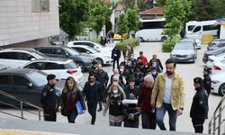 Eskişehir merkezli fuhuş operasyonunda yakalanan şüphelilerden 4’ü tutuklandı
