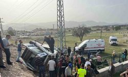 Kütahya’da yolcu otobüsü devrildi: 13 kişi yaralandı