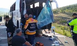 Eskişehir komşusunda yürekleri ağza getiren kaza:1 ölü, 17 yaralı!