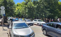 Eskişehir Kızılcıklı Caddesi'nde hatalı park çilesi!