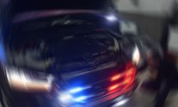 Afyon'da kent girişinde araç bagajında yakalandı!