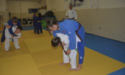 Bedensel ve ruhsal gelişim için judo!