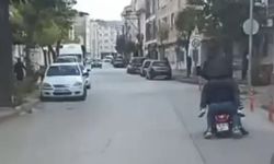 Bursa'da motosiklete üst üste bindiler!