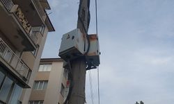 Eskişehir'deki paslı elektrik panoları tehlike saçıyor!