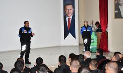 Bilecik'te polis ekiplerinden bağımlılığa karşı panel!