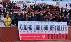 Eskişehirspor, geleceğin taraftarlarını tribüne taşıdı!