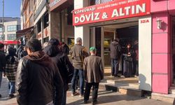 Eskişehir'de döviz bürolarındaki yoğunluk dikkat çekti