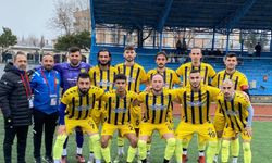 Söğütspor ve Pazaryerispor liderliğini sürdürdü