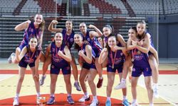 Antalya U16 Kız basketbol ligi şampiyonu oldu!