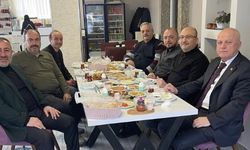 AK Parti İl Başkanı Yıldırım'dan eski başkanlarla yemek