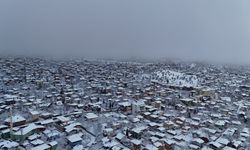 Adana'nın yüksek kesimleri beyaz örtüyle kaplandı!