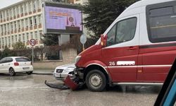 Eskişehir'de yağışlı hava kaza getirdi!