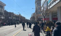 Eskişehir'de Ramazan'ın ilk gününde orayı akın ettiler!