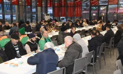 Osmangazi’de binlerce kişi iftar sofralarında buluştu