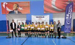 Eskişehir Kız Futsal Takımı, Kırıkkale'den zaferler döndü